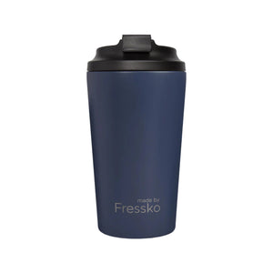 Made by Fressko reusable coffee cup in the grande size, powder coated denim / dark blue stainless steel with a black lid.