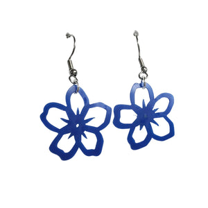 Remix Plastic earrings featuring single Forget-Me-Not flowers made from recycled ice-cream container lids in royal blue.